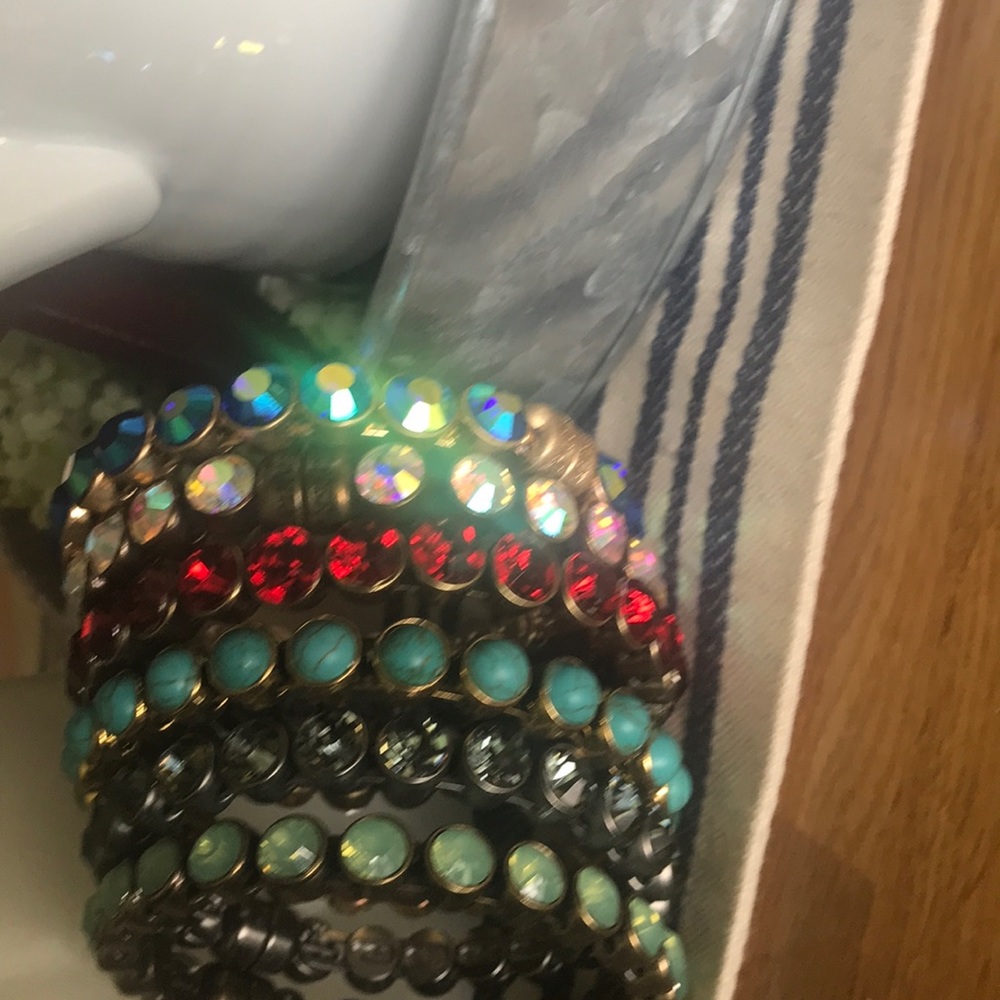 Six Plunder Magnetic bracelets
